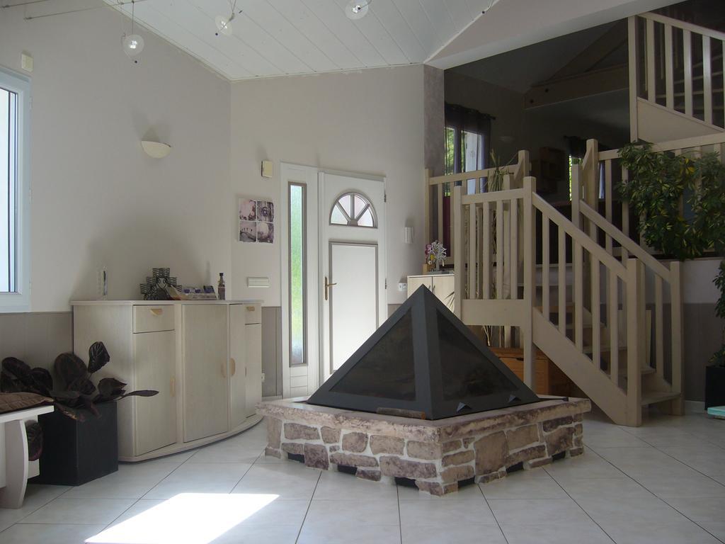 Bed and Breakfast Le Jardin Ombrage Saint-Paul-dʼIzeaux Exterior foto