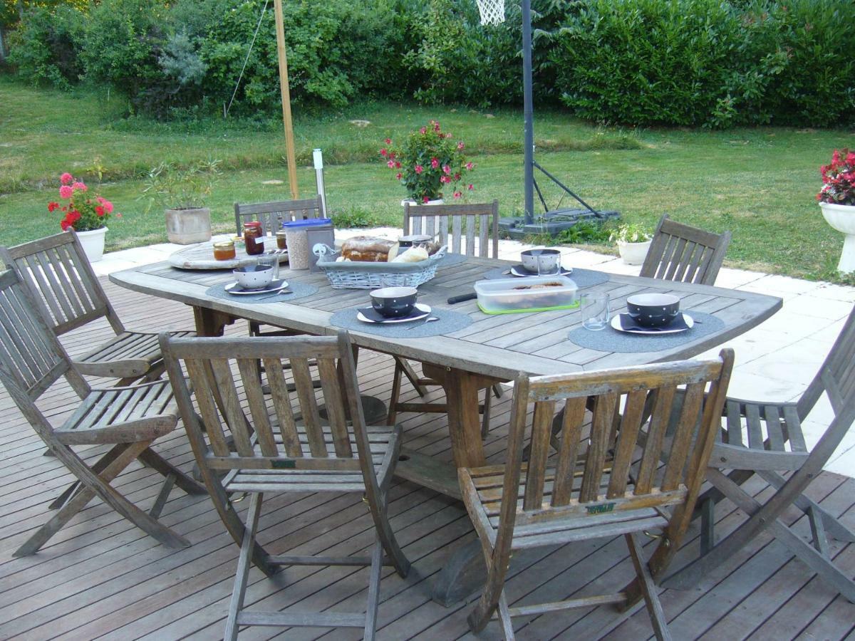 Bed and Breakfast Le Jardin Ombrage Saint-Paul-dʼIzeaux Exterior foto